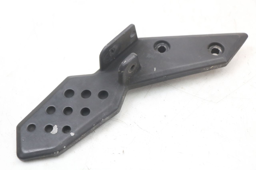 photo de PLAAT VOETSTEUN ACHTER RECHTS KYMCO SUPER 8 125 (2008 - 2015) - Andere kijkhoek