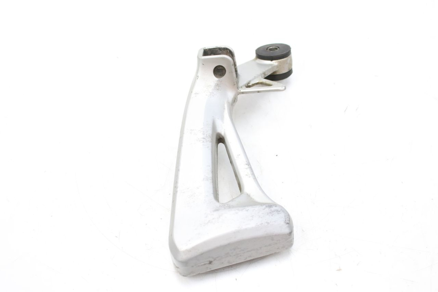 photo de PLAAT VOETSTEUN ACHTER RECHTS SUZUKI SV S 650 (1999 - 2002) - Detail van het onderdeel