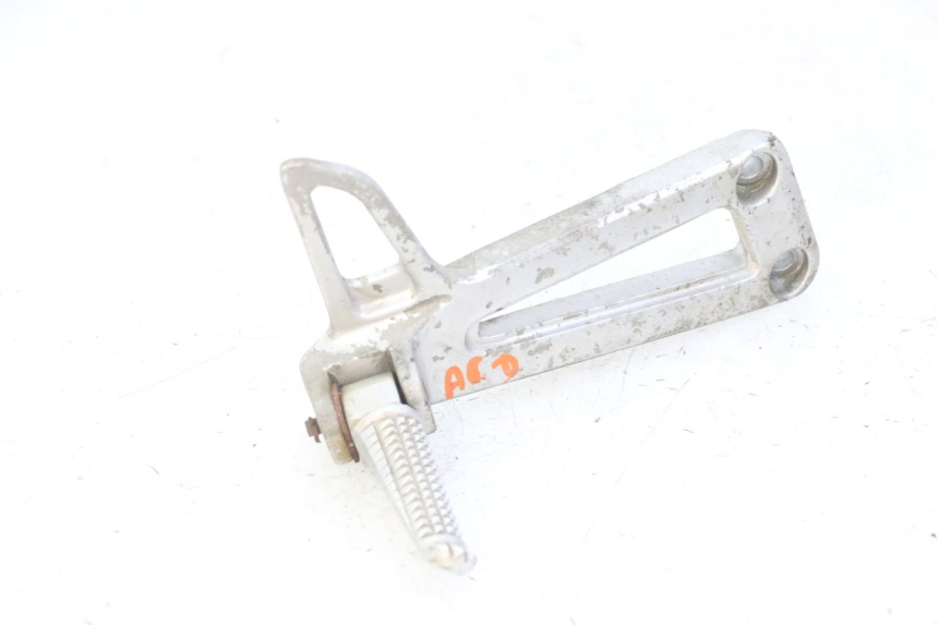 photo de PLAAT VOETSTEUN ACHTER RECHTS YAMAHA TDR DELTABOX 125 (1997 - 2003) - Staat van het oppervlak