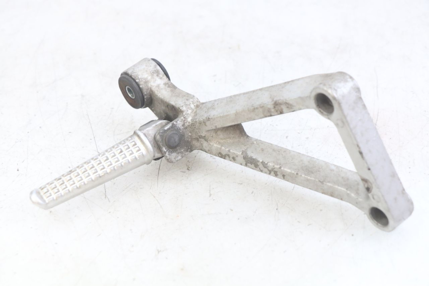 photo de PLAAT VOETSTEUN ACHTER RECHTS DAELIM VJ ROADWIN FI 125 (2008 - 2017) - Hoofdaanzicht