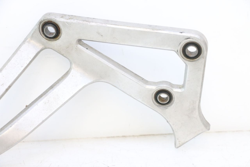 photo de RECHTE ACHTERSTE VOETSTEUNPLAAT HONDA XRV AFRICA TWIN 750 (1990 - 1992) - Productaanzicht