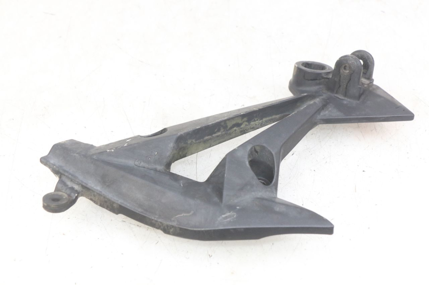 photo de PLAAT VOETSTEUN ACHTER RECHTS KAWASAKI Z 750 (2007 - 2013) - Zoom op gebruiksstaat