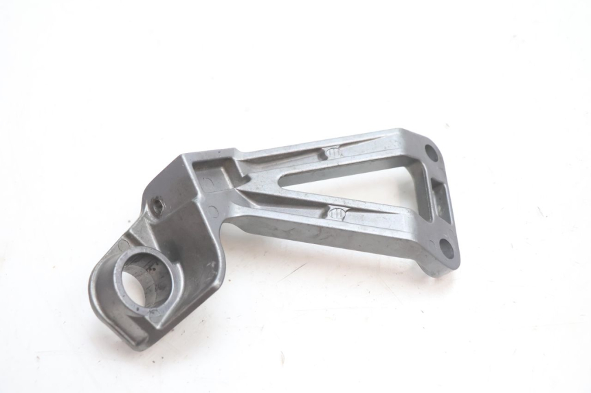 photo de PLAAT VOETSTEUN ACHTER RECHTS KAWASAKI ZX-6R ZX6R 600 (1995 - 1997) - Technische close-up