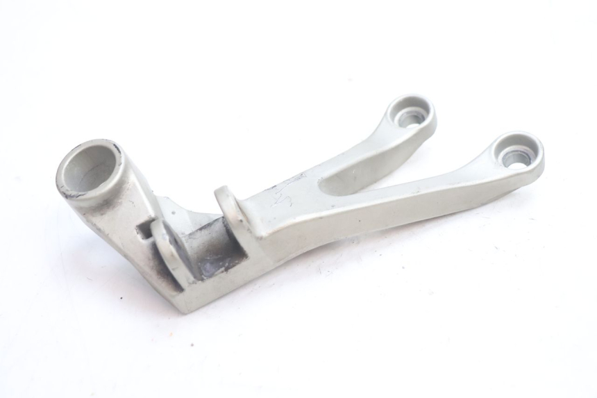 photo de RECHTE ACHTERSTE VOETSTEUNPLAAT KAWASAKI ZX-6R ZX6R 600 (2000 - 2002) - Andere kijkhoek