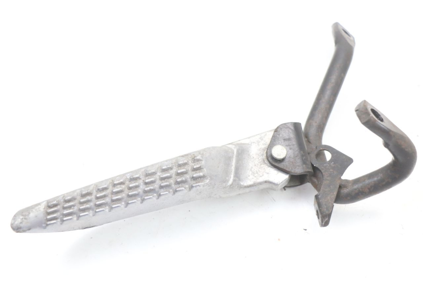 photo de Achterste linker voetsteunplaatje JONWAY AZTRAL 125 (2008 - 2017) - Andere kijkhoek