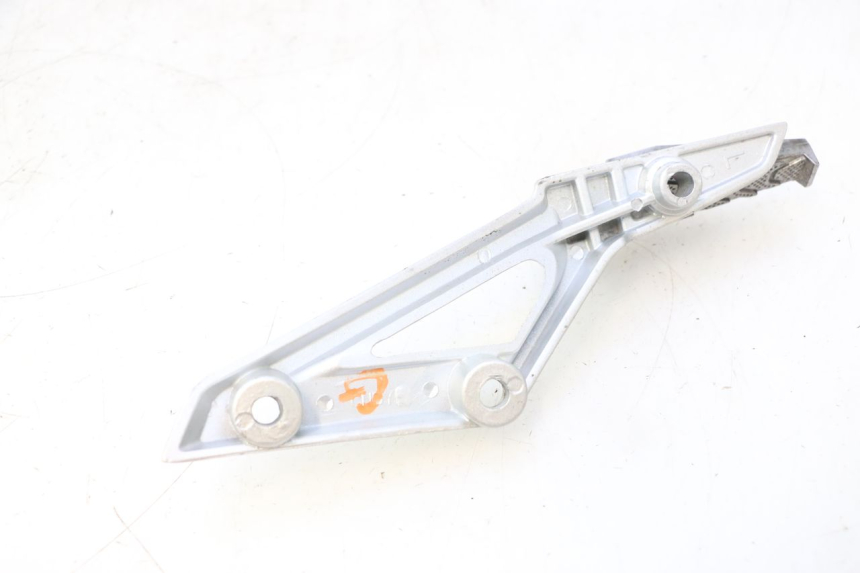photo de ACHTERLINKS VOETSTEUNPLAAT MASH BIBOP 2.0 50 (2021 - 2026) - Technische close-up