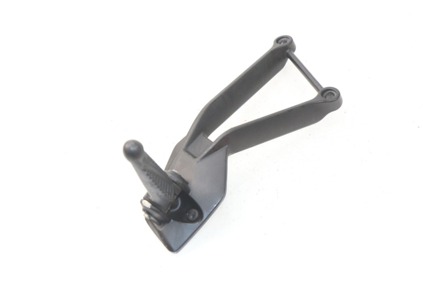 photo de PLAAT ACHTERSTE VOETSTEUN LINKS MV AGUSTA BRUTALE R WALLY 910 (2008 - 2008) - Overzicht