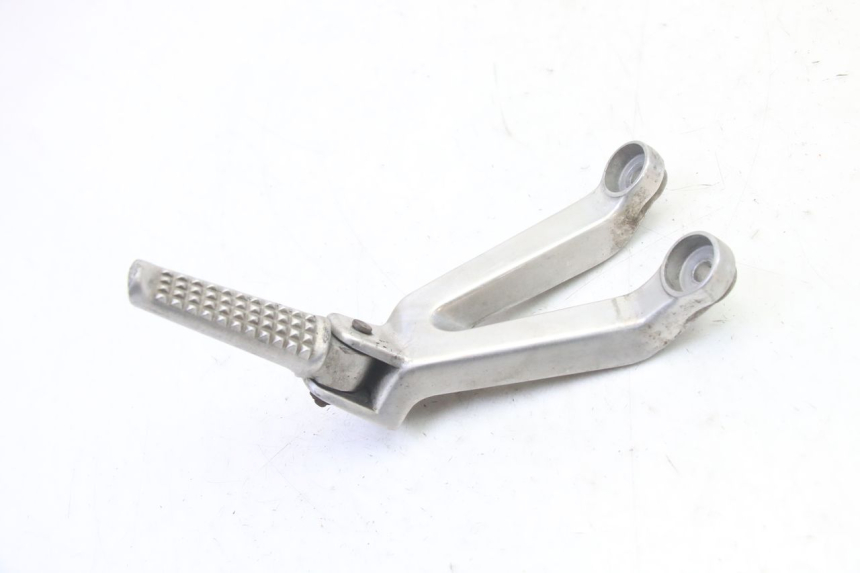 photo de PLAAT ACHTERSTE VOETSTEUN LINKS HONDA CBR RR FIREBLADE 900 (1992 - 1994) - Hoofdaanzicht