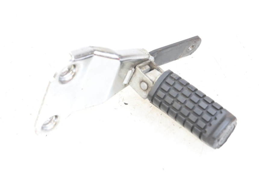 photo de PLAAT ACHTERSTE VOETSTEUN LINKS APRILIA CLASSIC 125 (1995 - 2001) - Hoofdaanzicht