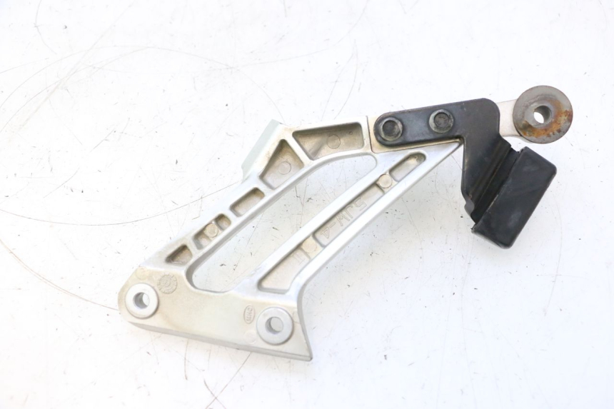 photo de ACHTERLINKER VOETSTEUNPLAAT YAMAHA FJR 1300 (2001 - 2005) - Detail van het onderdeel