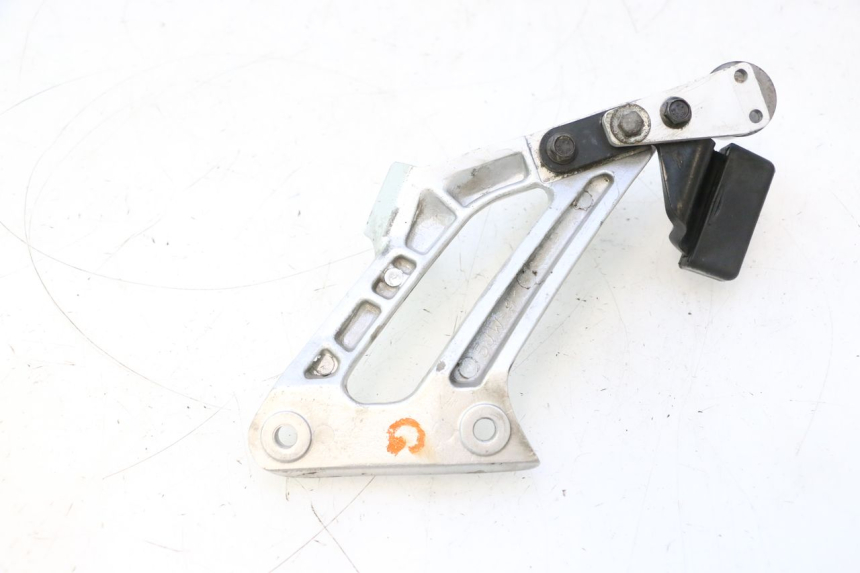 photo de ACHTERLINKER VOETSTEUNPLAAT YAMAHA FJR 1300 (2001 - 2005) - Detail van het onderdeel