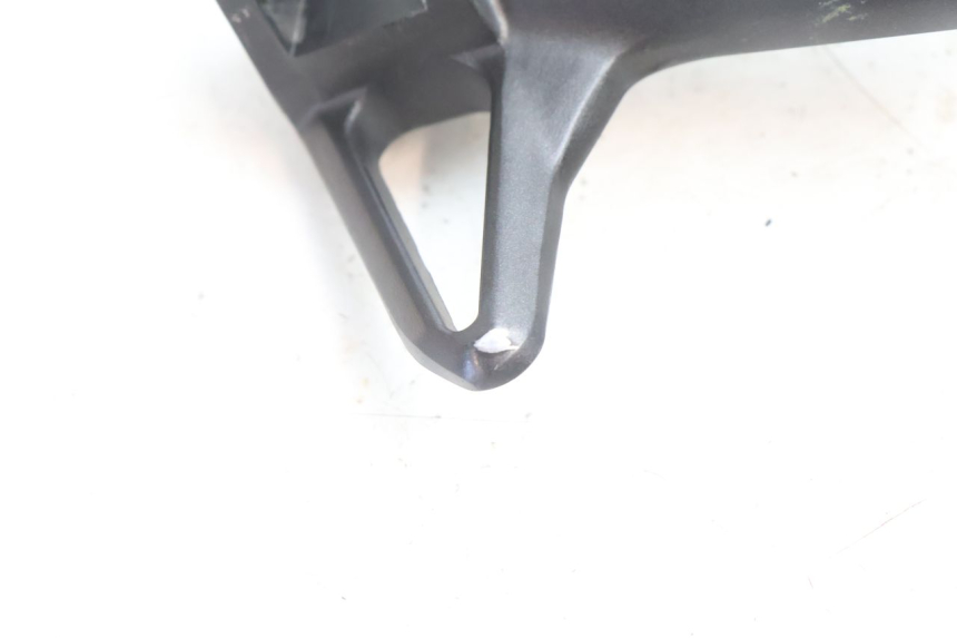 photo de PLAAT ACHTERSTE LINKER VOETSTEUNBEUGEL YAMAHA FZ8 800 (2010 - 2016) - Overzicht