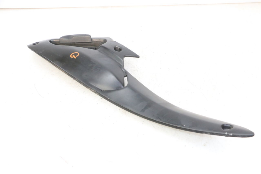 photo de PLAAT ACHTERSTE LINKER VOETSTEUNBEUGEL GILERA NEXUS 300 (2008 - 2013) - Andere kijkhoek