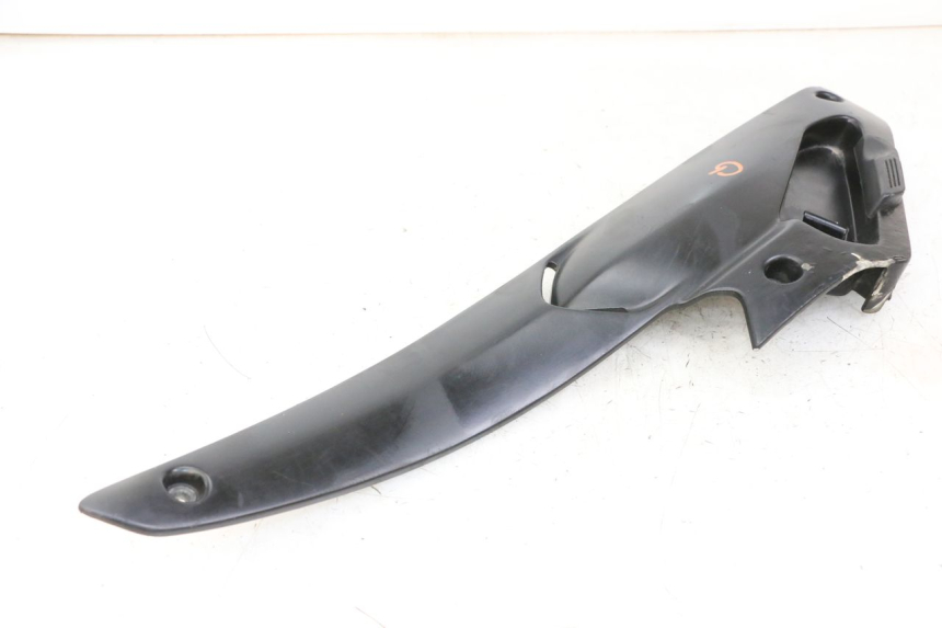 photo de PLAAT ACHTERSTE LINKER VOETSTEUNBEUGEL GILERA NEXUS 300 (2008 - 2013) - Technische close-up