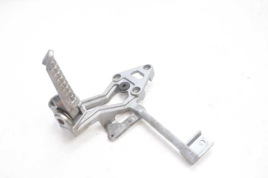 photo de ACHTERLINKS VOETSTEUNPLAAT KAWASAKI GPX F ZX750F 750 (1986 - 1990) - Zoom op gebruiksstaat