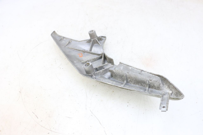 photo de Achterste linker voetsteunplaat JM MOTORS GTS 125 (2015 - 2019) - Staat van het oppervlak