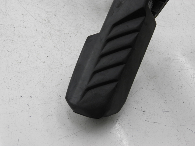 photo de PLAAT ACHTERSTE LINKER VOETSTEUNBEUGEL HONDA FES S-WING SWING ABS 125 (2007 - 2015) - Productaanzicht