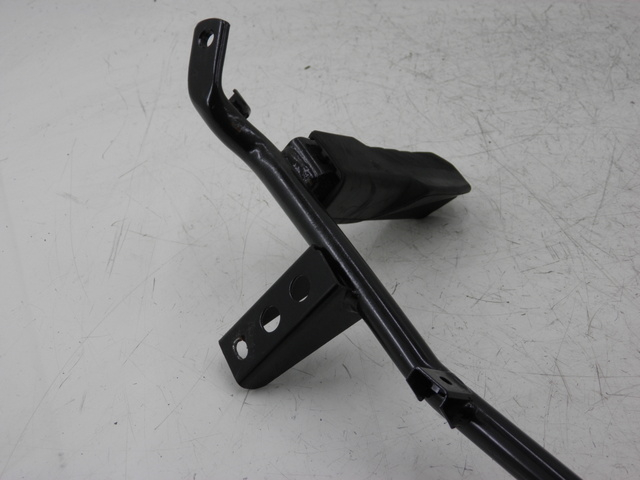 photo de PLAAT ACHTERSTE LINKER VOETSTEUNBEUGEL HONDA FES S-WING SWING ABS 125 (2007 - 2015) - Andere kijkhoek