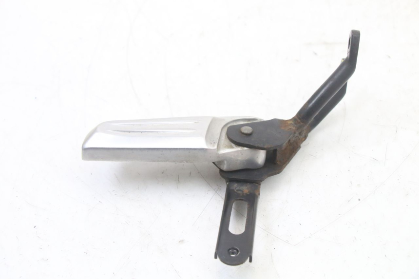 photo de Achterste linker voetsteunplaat HONDA PCX (JF57/JF64) 125 (2014 - 2018) - Detail van het onderdeel