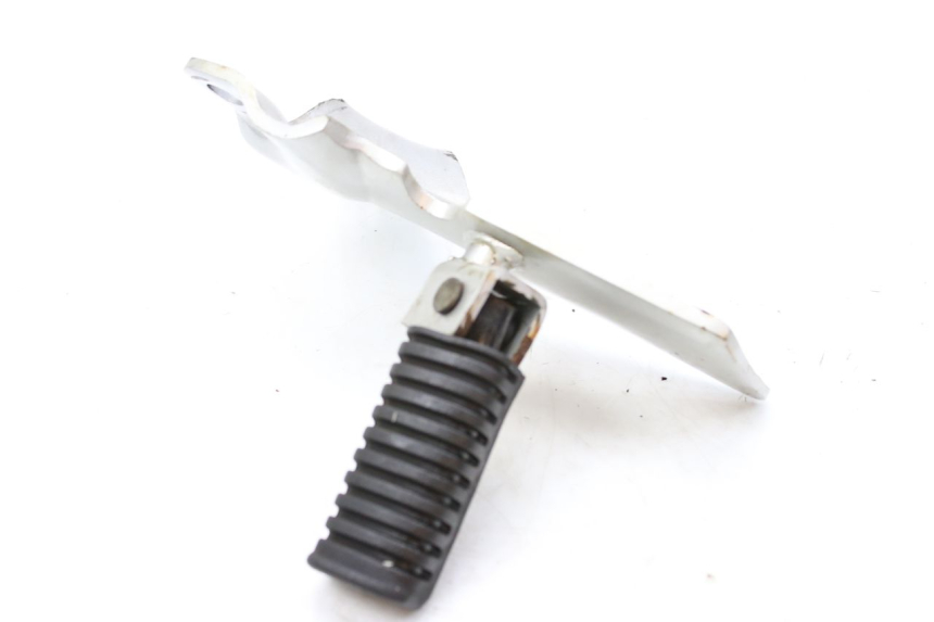 photo de PLAAT ACHTERSTE VOETSTEUN LINKS SYM HUSKY 125 (1999 - 2005) - Detail van het onderdeel