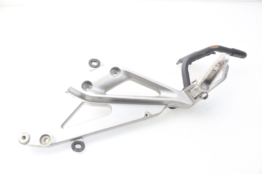 photo de PLAAT ACHTERSTE VOETSTEUN LINKS HONDA INTEGRA NC D 750 (2016 - 2018) - Hoofdaanzicht