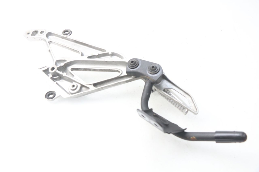 photo de PLAAT ACHTERSTE VOETSTEUN LINKS HONDA INTEGRA NC D 750 (2016 - 2018) - Andere kijkhoek