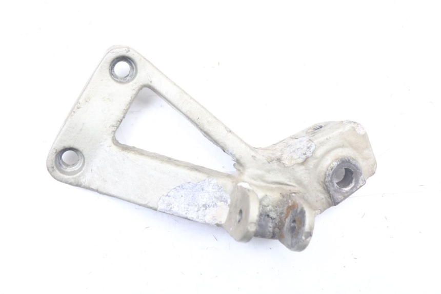 photo de PLAAT ACHTERSTE LINKER VOETSTEUNBEUGEL KAWASAKI GTR 1000 (1994 - 2004) - Hoofdaanzicht