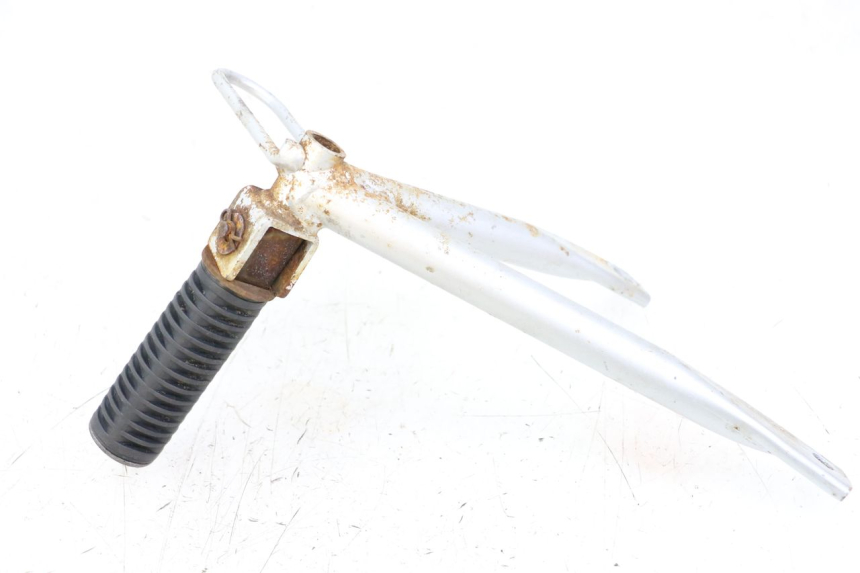 photo de PLAAT ACHTERSTE VOETSTEUN LINKS KYMCO STRYKER OFF ROAD 125 (1999 - 2005) - Technische close-up