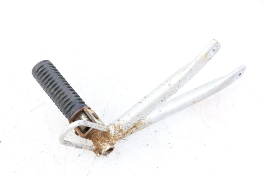 photo de PLAAT ACHTERSTE VOETSTEUN LINKS KYMCO STRYKER OFF ROAD 125 (1999 - 2005) - Overzicht