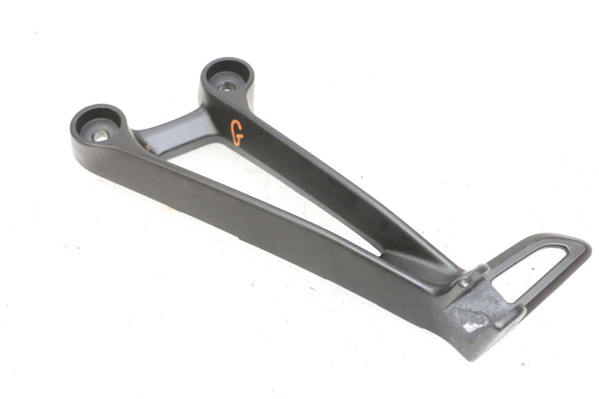 photo de PLAAT ACHTERSTE VOETSTEUN LINKS YAMAHA MT-07 MT07 ABS 700 (2018 - 2020) - Technische close-up