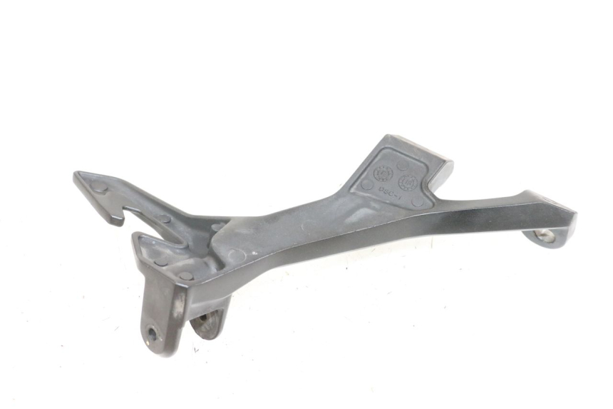 photo de PLAAT ACHTERSTE VOETSTEUN LINKS KAWASAKI NINJA 400 (2018 - 2023) - Zoom op gebruiksstaat