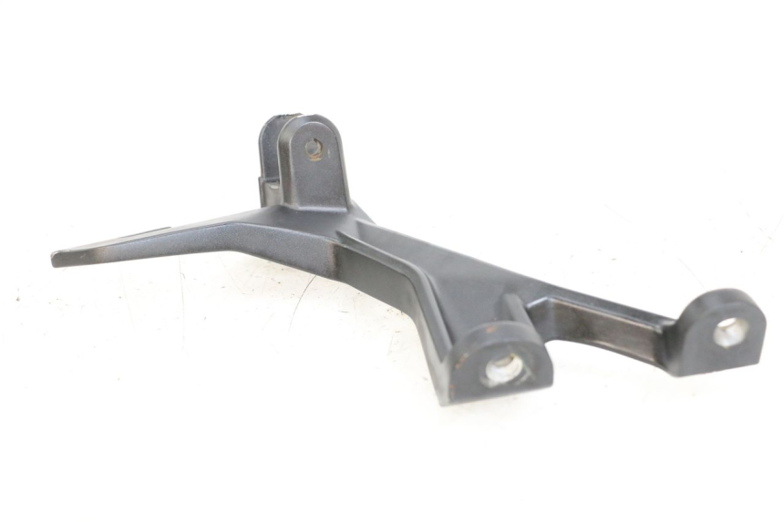 photo de PLAAT ACHTERSTE VOETSTEUN LINKS KAWASAKI NINJA 400 (2018 - 2023) - Andere kijkhoek