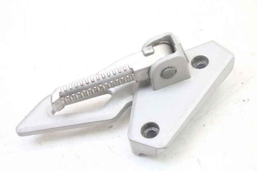 photo de PLAAT ACHTERSTE LINKER VOETSTEUNBEUGEL PEUGEOT SPEEDFIGHT 3 LC 2T 50 (2009 - 2015) - Technische close-up