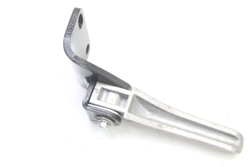 photo de PLAAT ACHTERSTE LINKER VOETSTEUNBEUGEL PIAGGIO NRG POWER PUREJET 50 (2018 - 2021) - Andere kijkhoek