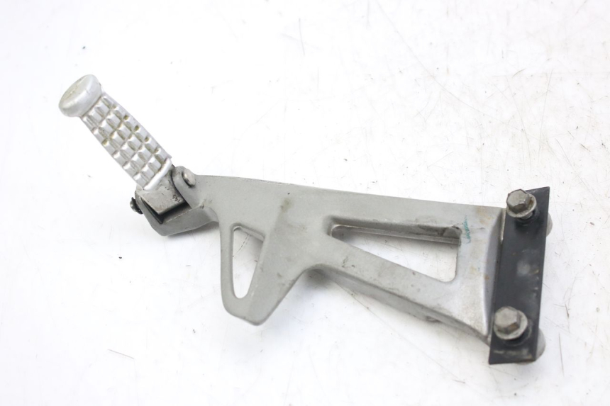 photo de Achterste linker voetsteunplaat TRIUMPH SPRINT ST 955 (1999 - 2001) - Zoom op gebruiksstaat