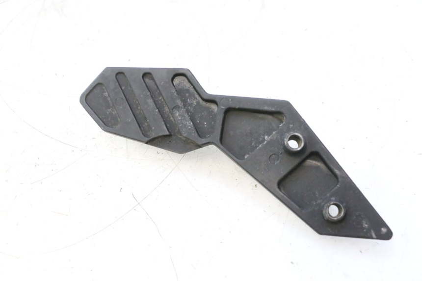 photo de ACHTERLINKER VOETSTEUNPLAAT KYMCO SUPER 8 2T 50 (2007 - 2013) - Technische close-up