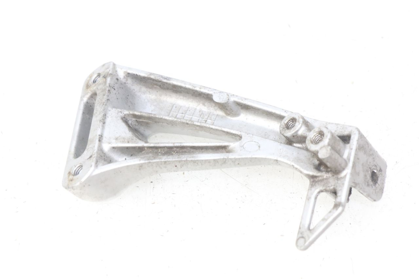 photo de Achterste linker voetsteunplaat SUZUKI SV S 650 (1999 - 2002) - Overzicht