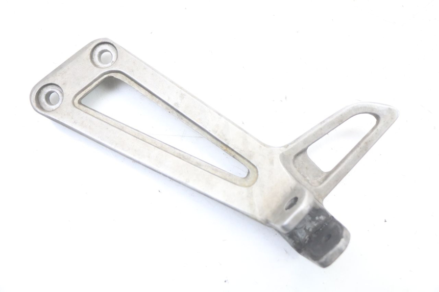 photo de PLAAT ACHTERSTE VOETSTEUN LINKS YAMAHA TDR DELTABOX 125 (1997 - 2003) - Detail van het onderdeel
