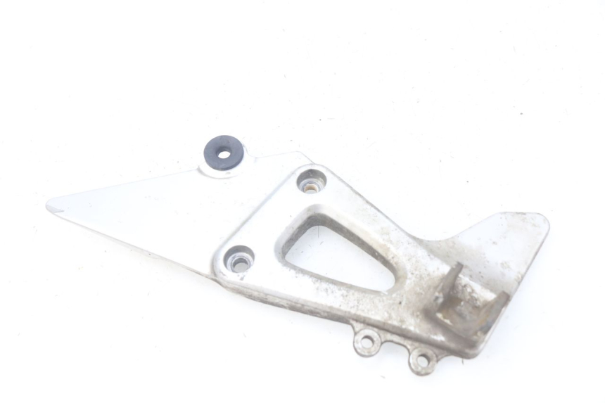 photo de PLAAT ACHTERSTE LINKER VOETSTEUNBEUGEL SUZUKI XF FREEWIND 650 (1997 - 2003) - Hoofdaanzicht