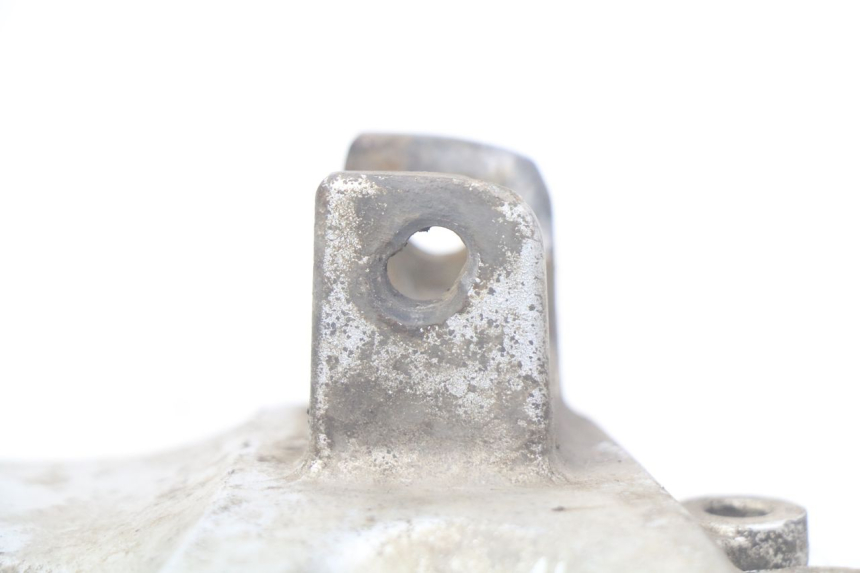 photo de PLAAT ACHTERSTE LINKER VOETSTEUNBEUGEL SUZUKI XF FREEWIND 650 (1997 - 2003) - Andere kijkhoek