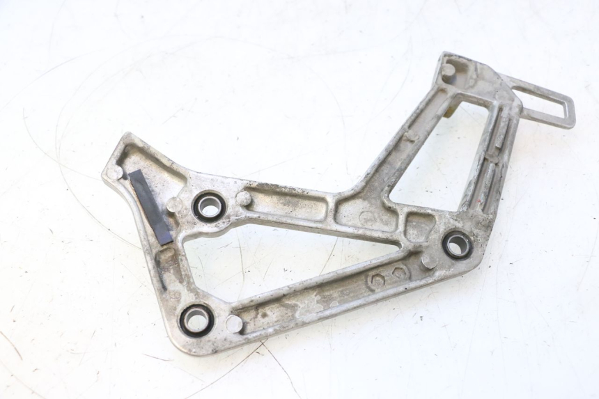 photo de ACHTERLINKER VOETSTEUNPLAAT HONDA XRV AFRICA TWIN 750 (1990 - 1992) - Zoom op gebruiksstaat