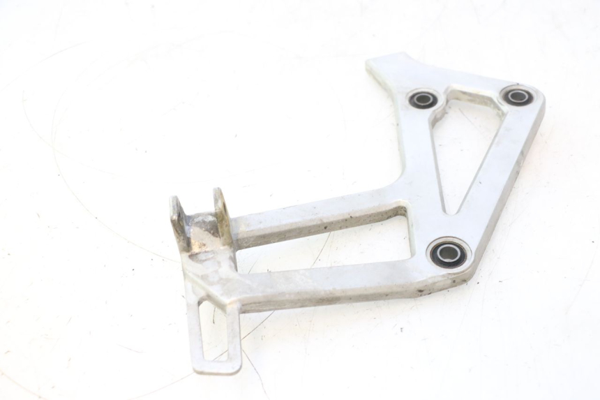 photo de ACHTERLINKER VOETSTEUNPLAAT HONDA XRV AFRICA TWIN 750 (1990 - 1992) - Bevestigingspunten