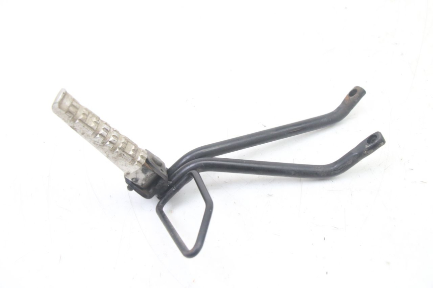 photo de PLAAT ACHTERSTE VOETSTEUN LINKS YAMAHA TZR 50 (2008 - 2016) - Hoofdaanzicht