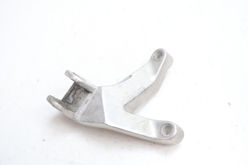 photo de ACHTERLINKER VOETSTEUNPLAAT YAMAHA YZF R GENESIS 750 (1993 - 1998) - Hoofdaanzicht