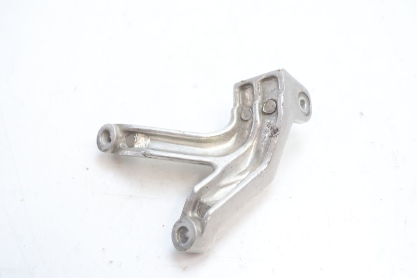 photo de ACHTERLINKER VOETSTEUNPLAAT YAMAHA YZF R GENESIS 750 (1993 - 1998) - Zoom op gebruiksstaat