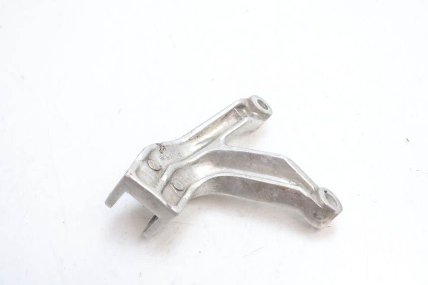 photo de ACHTERLINKER VOETSTEUNPLAAT YAMAHA YZF R GENESIS 750 (1993 - 1998) - Andere kijkhoek