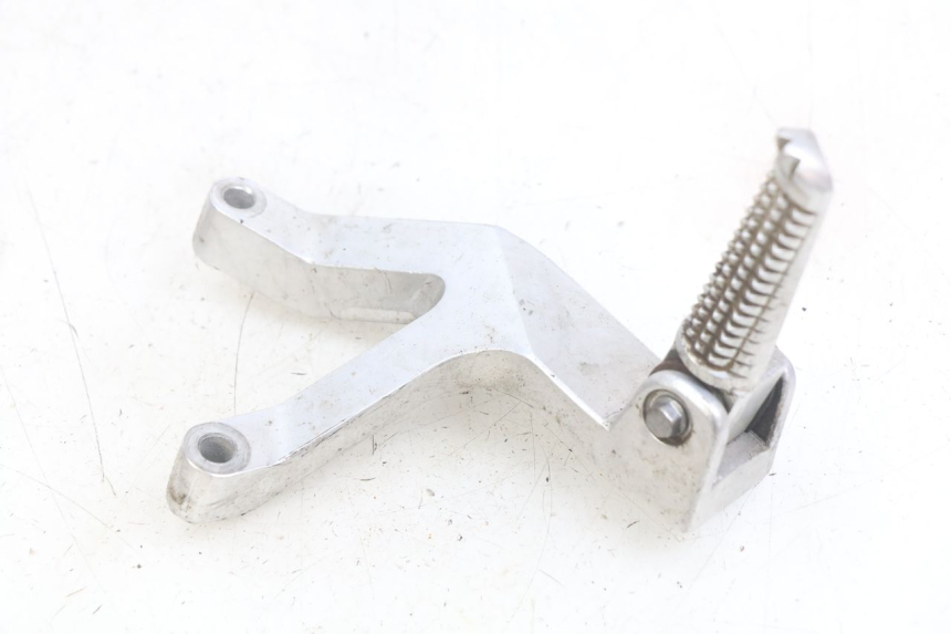 photo de PLAAT ACHTERSTE VOETSTEUN LINKS YAMAHA YZF R THUNDERCAT 600 (1996 - 2003) - Hoofdaanzicht