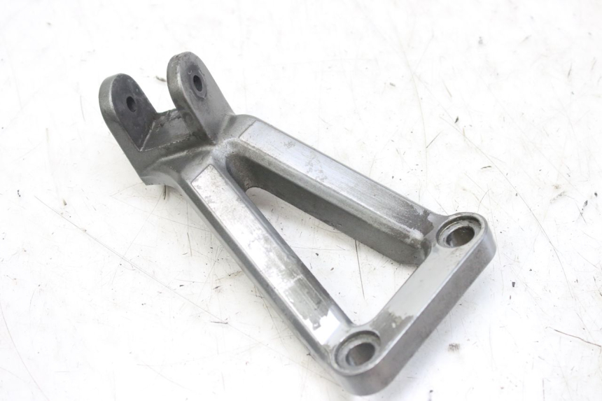 photo de Achterste linker voetsteunplaat KAWASAKI ZX-6R ZX6R 600 (1995 - 1997) - Technische close-up