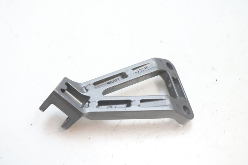 photo de Achterste linker voetsteunplaat KAWASAKI ZX-6R ZX6R 600 (1995 - 1997) - Technische close-up