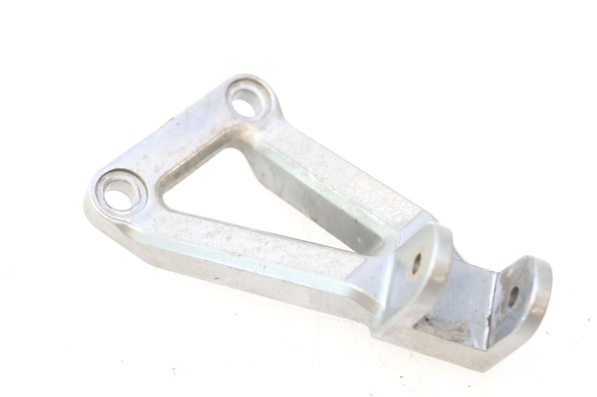 photo de Achterste linker voetsteunplaat KAWASAKI ZX-6R ZX6R 600 (1995 - 1997) - Technische close-up